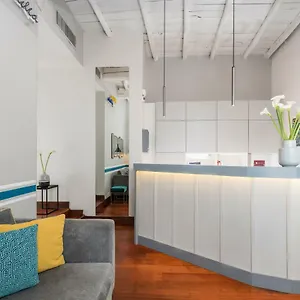 Maison Giulia By Hili Bed and Breakfast